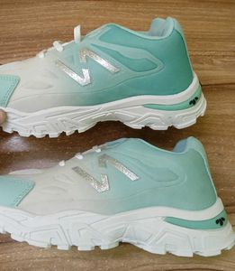 Stylish Sports Shoes for Women