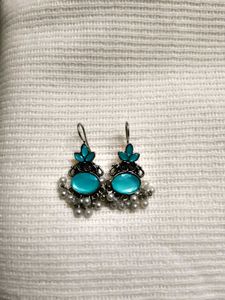 Exquisite Teal Stone & Pearl Dangler Earrings