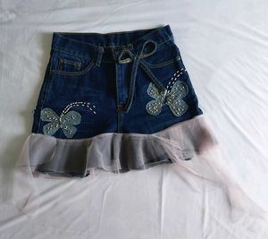 Denim Skirt with Butterfly Applique✨️🎀