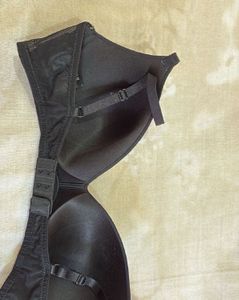 H&amp;M Comfortable Black Bra