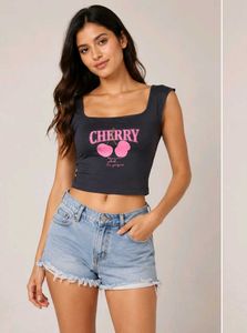 Xs size Cute Cherry Graphic Crop Top