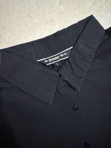 roadster crop black cut out shirt