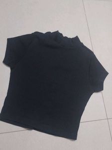 Chic Black Mock Neck Cropped Top