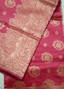89)Elegant Red &amp; Gold Banarasi Silk Saree