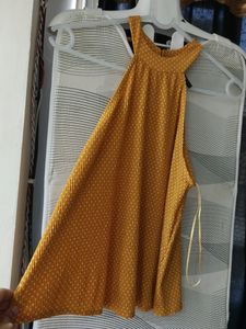 Sleeveless Top