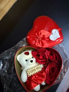 Red sweetheart gift 💝