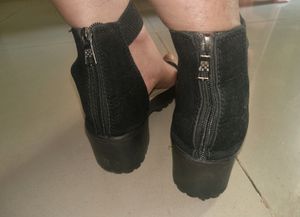 Black Heels With Back Zip Style.