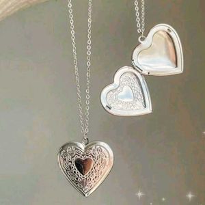 heart photo locket