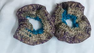 Blue With Zari Scrunchies