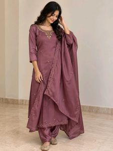 Classic Churidar Set
