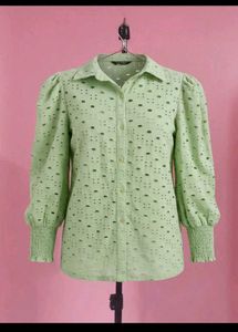 ✨Light Green Eyelet Puff Sleeve Shirt🤩
