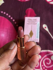 Charlotte Tilbury Pillow Talk Lipstick