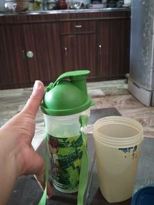 Ben 10 Tupperware Water Bottle