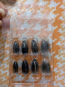 Press On Nails