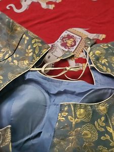 Banarasi Silk Blouse With Padded