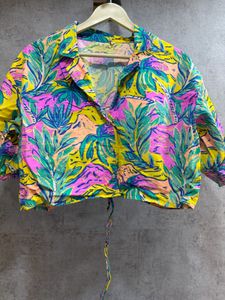 Vibrant Tropical Print Button-Up Shirt