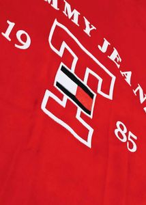 Tommy Jeans Red T-Shirt - Pure Cotton