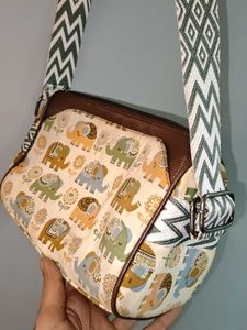 Cute Elephant Print Crossbody Bag