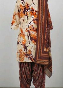 Stylish Batik Print Kurta Set with Dupatta