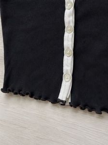 Black Cropped Button-Up Top