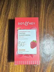 DOT & KEY Strawberry Dew Tinted Sunscreen SPF 50