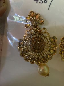 Earring and Tika Set