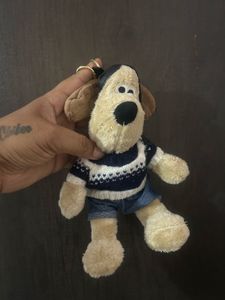 plush Gromit character keychain wearing a blue