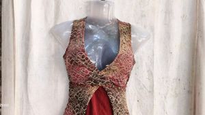 Lace Trimmed Halter Neck Top