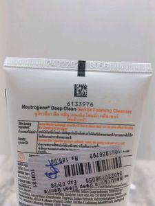 Neutrogena Deep Clean Cleanser