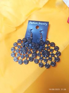New Fashionable Drop Earrings