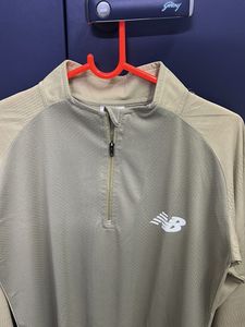 New Balance Men's Long Sleeve Zip Top