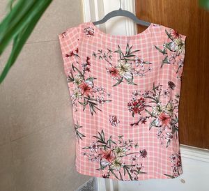Zink Floral Print Top