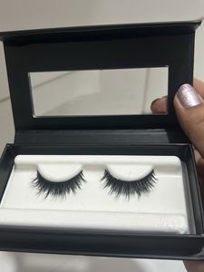 Zygos Ivy Luxe Eyelashes