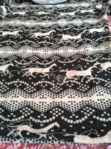 Christmas Patterned Long Sleeve Top warm
