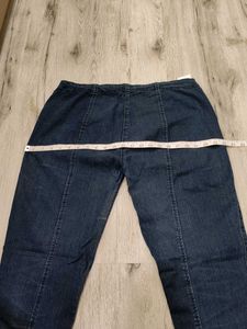 Ma5817 Dark Wash Denim jeans waist 34-36 inches