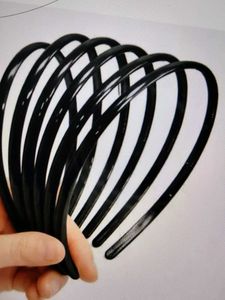 Sleek Black Headband 2 pic