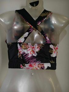 Floral Halter Crop Top Size S-M 30"-34"