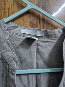 Stylish Grey Pleated Button-Up Shirt