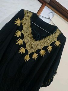 Black Embroidered Kaftan Top 🖤
