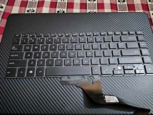 Non working Laptop Keyboard Only for keys spare