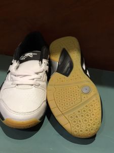 Bedminton sneakers for kids