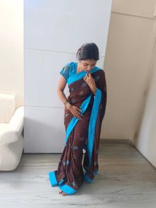 designer saree wid stich blouse very pretty