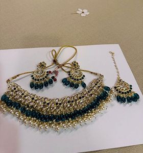Set of 3- Heavy Emerald Choker Necklace