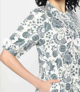 White &amp; Blue Floral Print Kurti