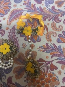 Yellow Floral Jewellery Set