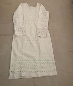 Elegant cream Chikankari Kurta