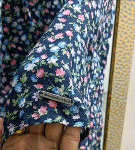 Blue floral print skirt 🌷