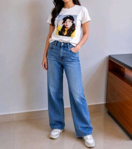 Graphic Print White T-Shirt