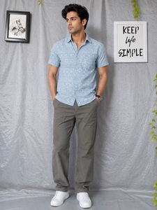 H&M Men's Blue Patterned Short Sleeve Shirt