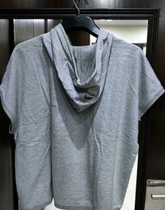 Grey Graphic Print Top